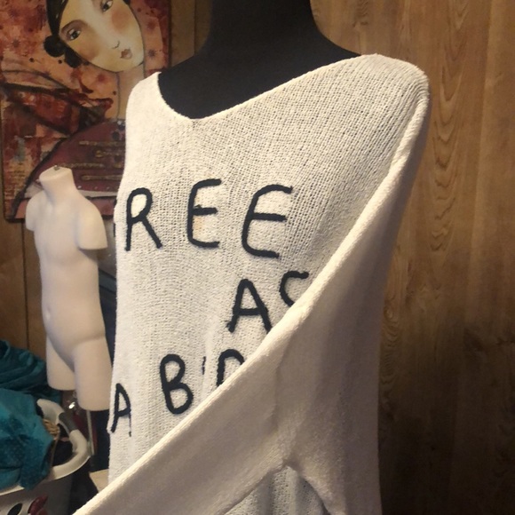 Awesome FREE AS A BIRD plus size Women’s Blouse - Picture 9 of 15